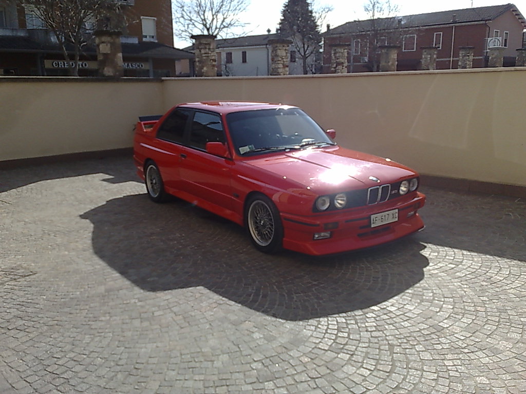 Bmw e30 m3 hennarot #1