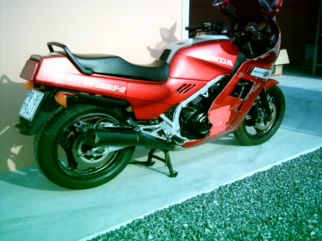 Honda vf1000f2 #6