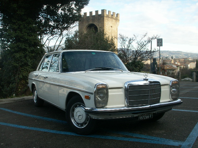 1972 Mercedes 220 diesel #7